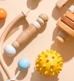 Montessori Toys vs Regular Toys: What’s the Difference?